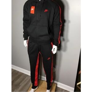 Nike sweatsuit tracksuit set
